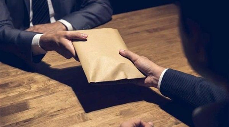 فساد في الانتدابات و هيئة مكافحة الفساد تكشف : موظفون يحصلون على أجور ولم يعملوا يوما واحدا !!!