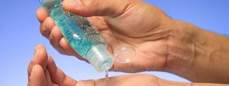 وزارة التجارة: اليوم سيتم تسعير الجل المعقم لليدين